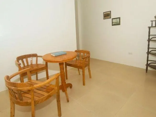 5 Bedroom House In Poblacion Cebu * Compostela (Cebu)
