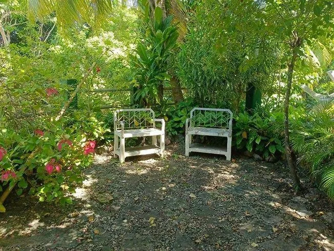 5 Bedroom House In Poblacion Cebu * Compostela (Cebu)